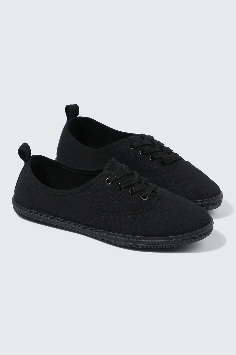 Low Top Canvas Sneakers