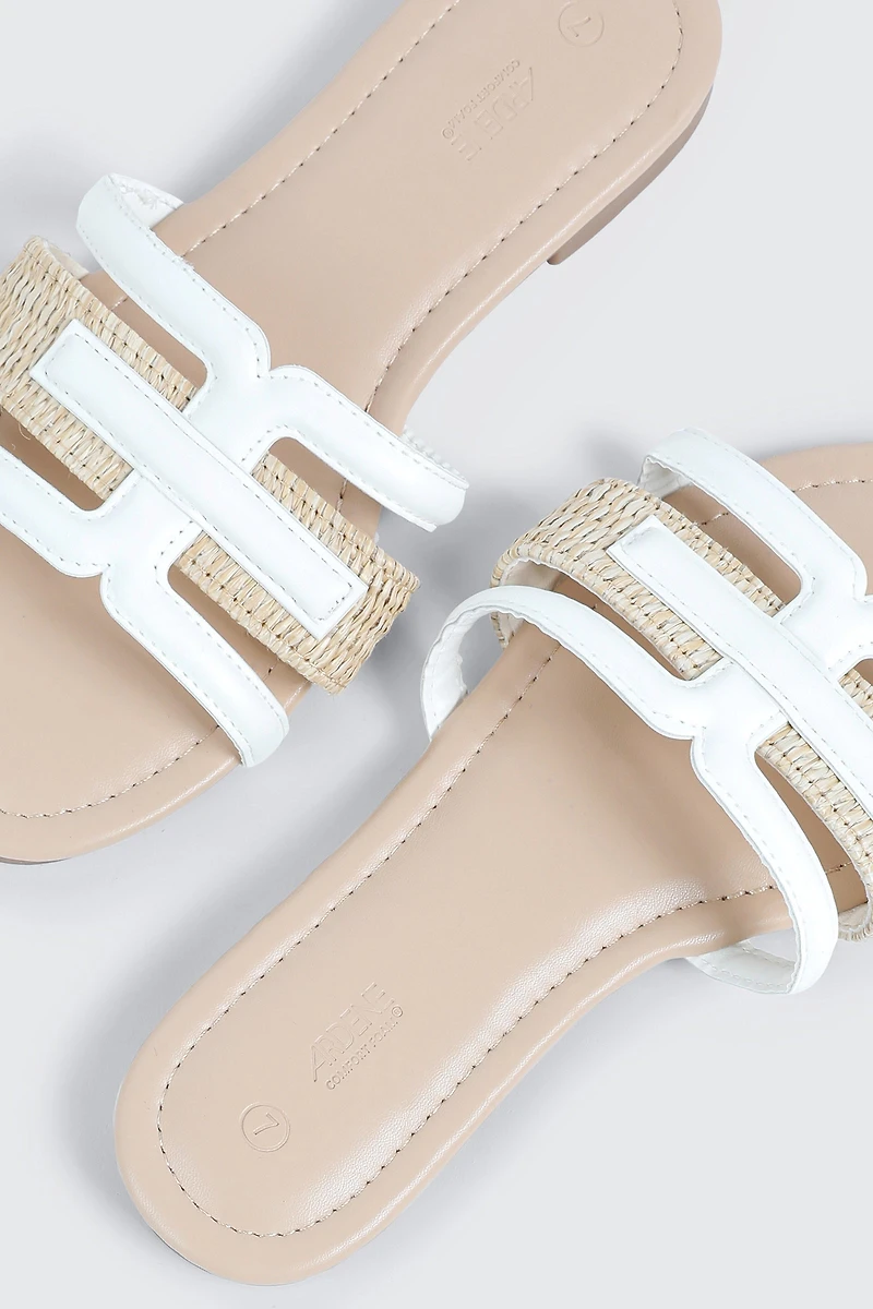 Round Toe Flat Sandals