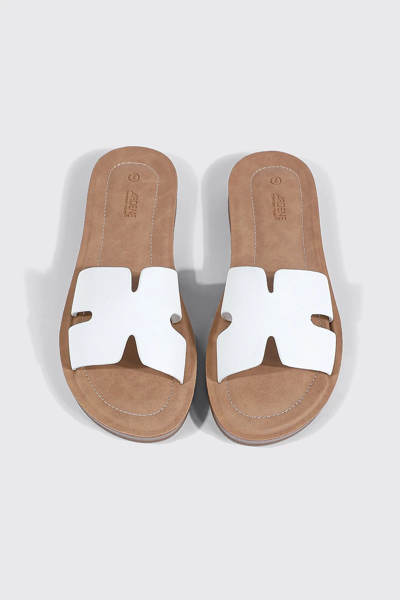 One Band Flat Sandals