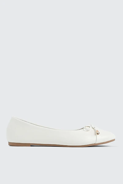 Round Toe Ballerina Flats
