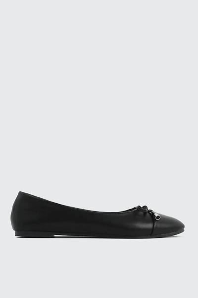 Round Toe Ballerina Flats