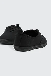 Lace up Sneakers