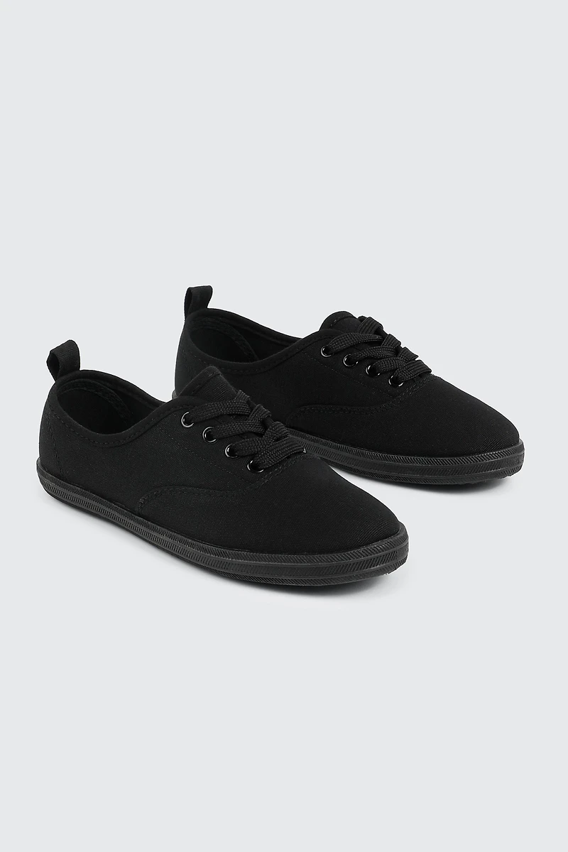 Lace up Sneakers