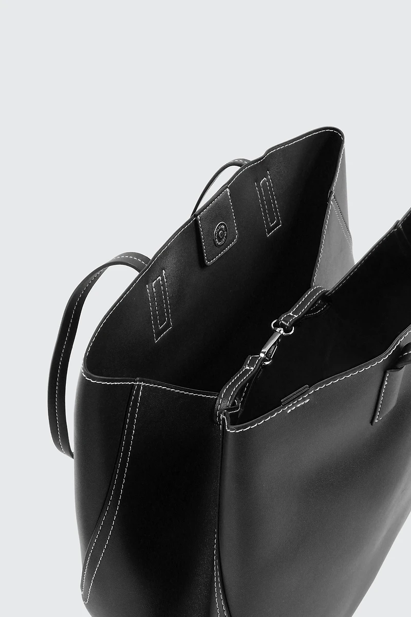 Grand sac fourre-tout en faux cuir avec pochette
