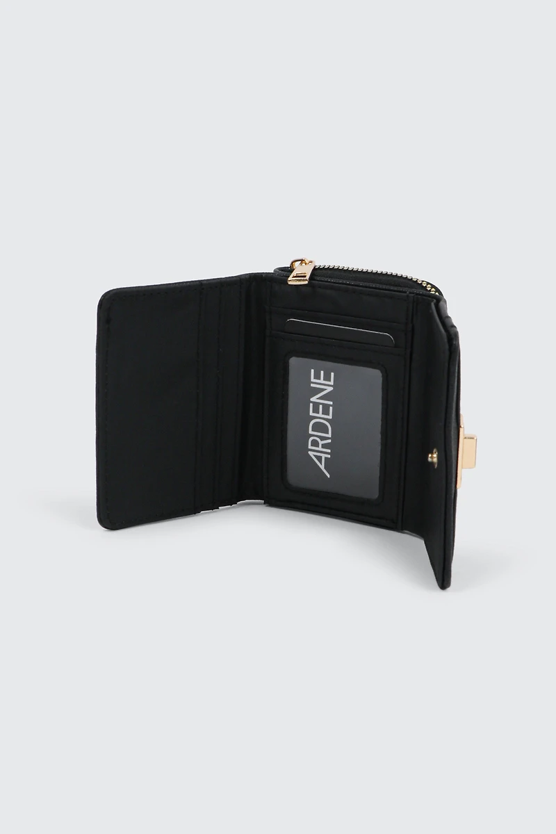 Turn Lock Wallet