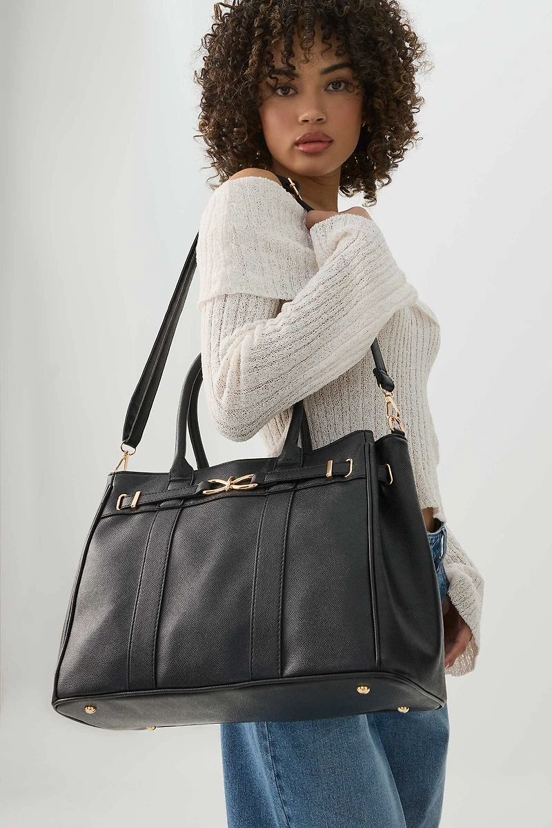 Sac fourre-tout à détail de boucle