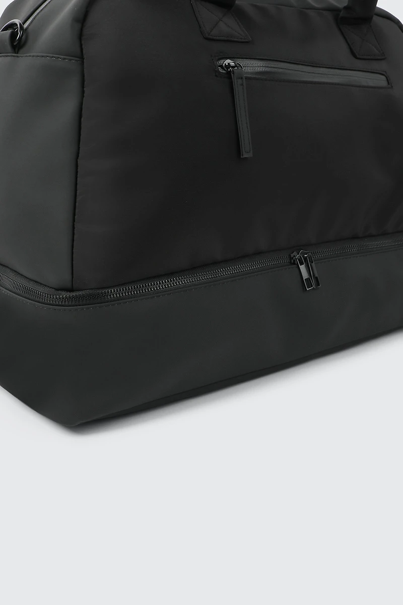 Medium Gym Bag with Detachable Shoulder Strap