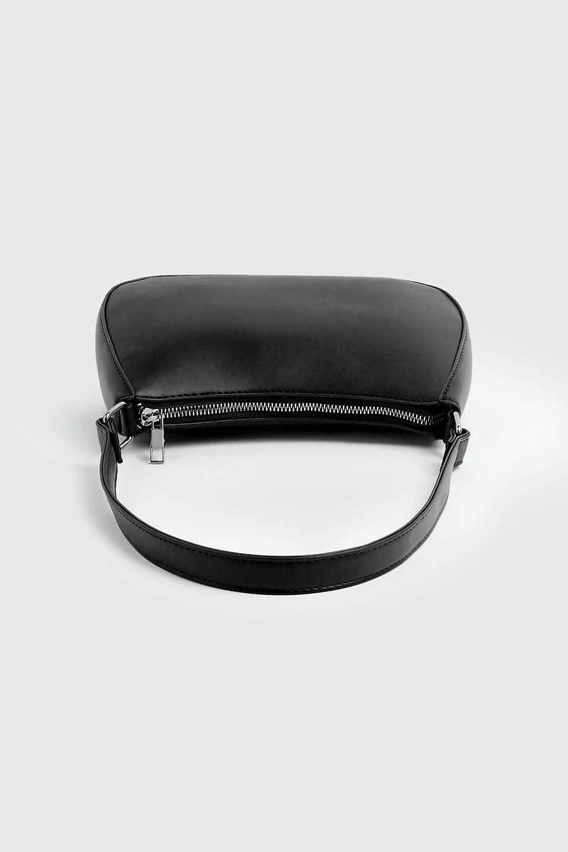 Sac d'épaule arrondi en faux cuir