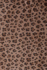 Couverture à motif léopard