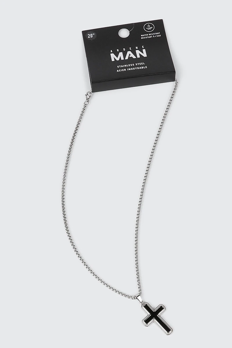 Collier en acier inoxydable avec croix