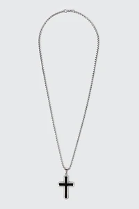 Collier en acier inoxydable avec croix