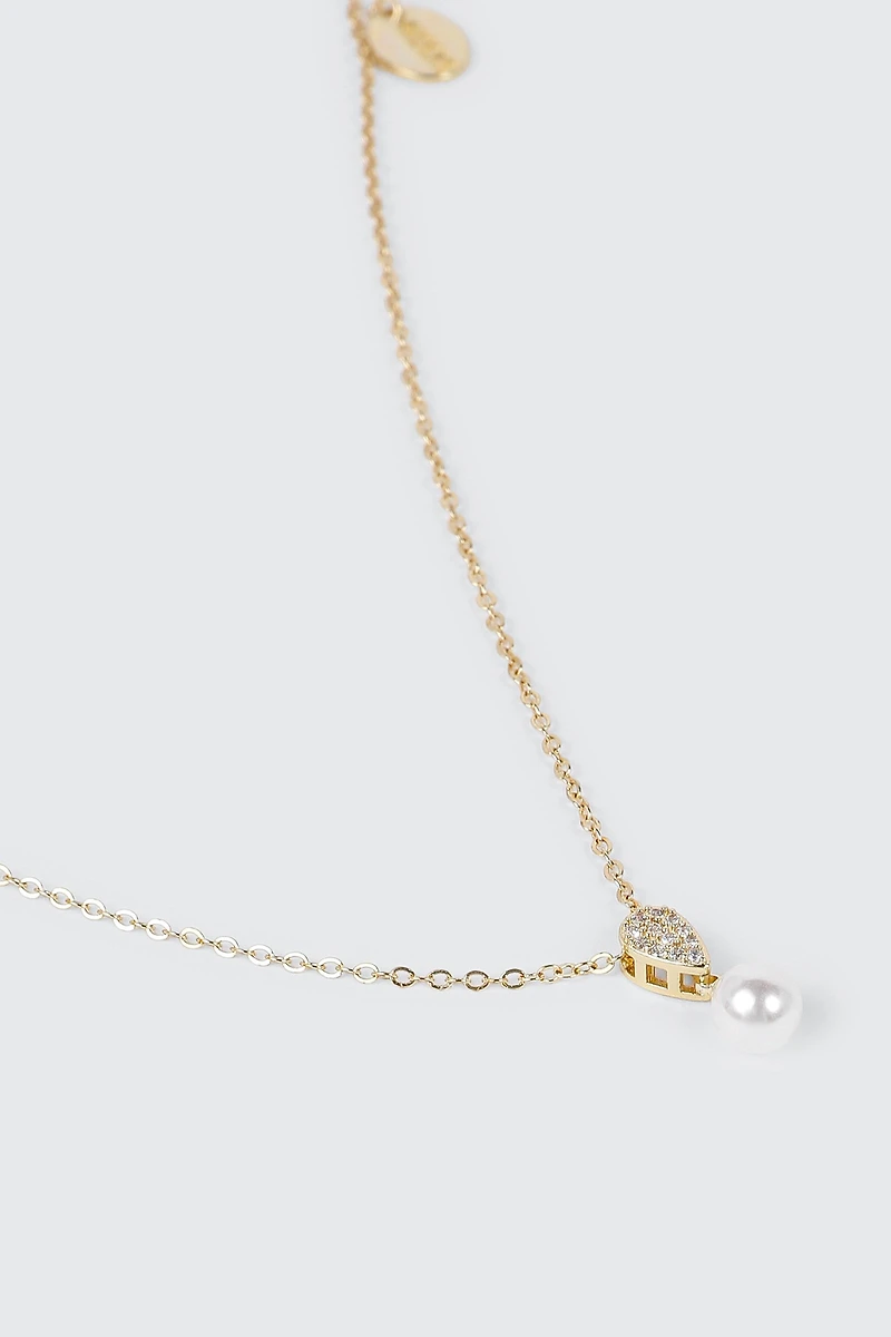 14K Gold Pearl and heart Pendant Necklace