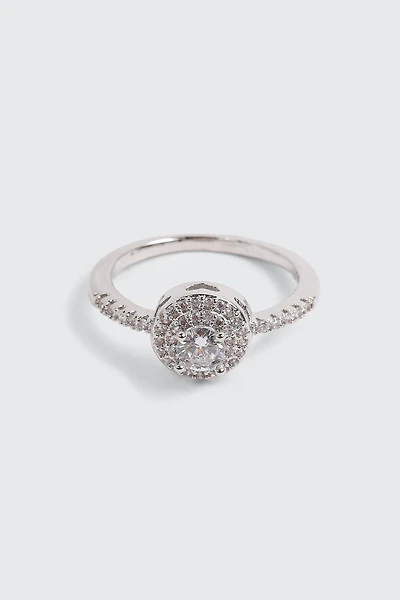 Bague solitaire coussin plaquée or blanc 14K