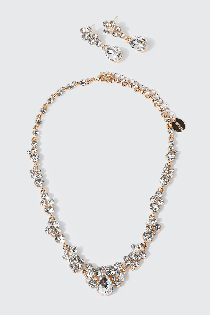Cluster Stone Necklace Set
