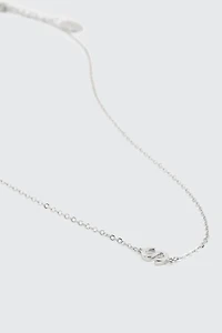 Collier initiale S plaqué or blanc 14K
