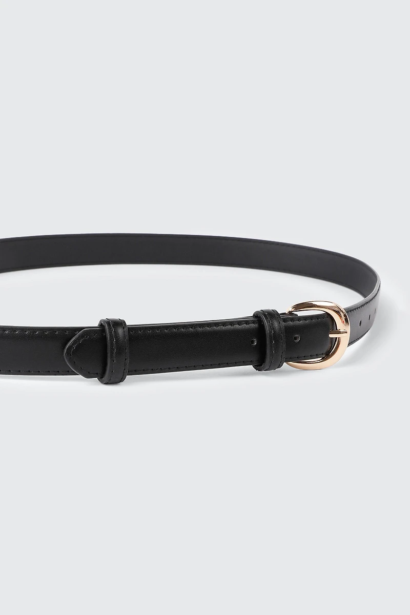 Ceinture en faux cuir à boucle arrondie