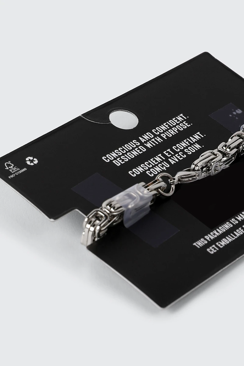 Bracelet à maillons entrelacés