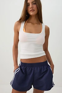 Short tissé à liséré contrastant