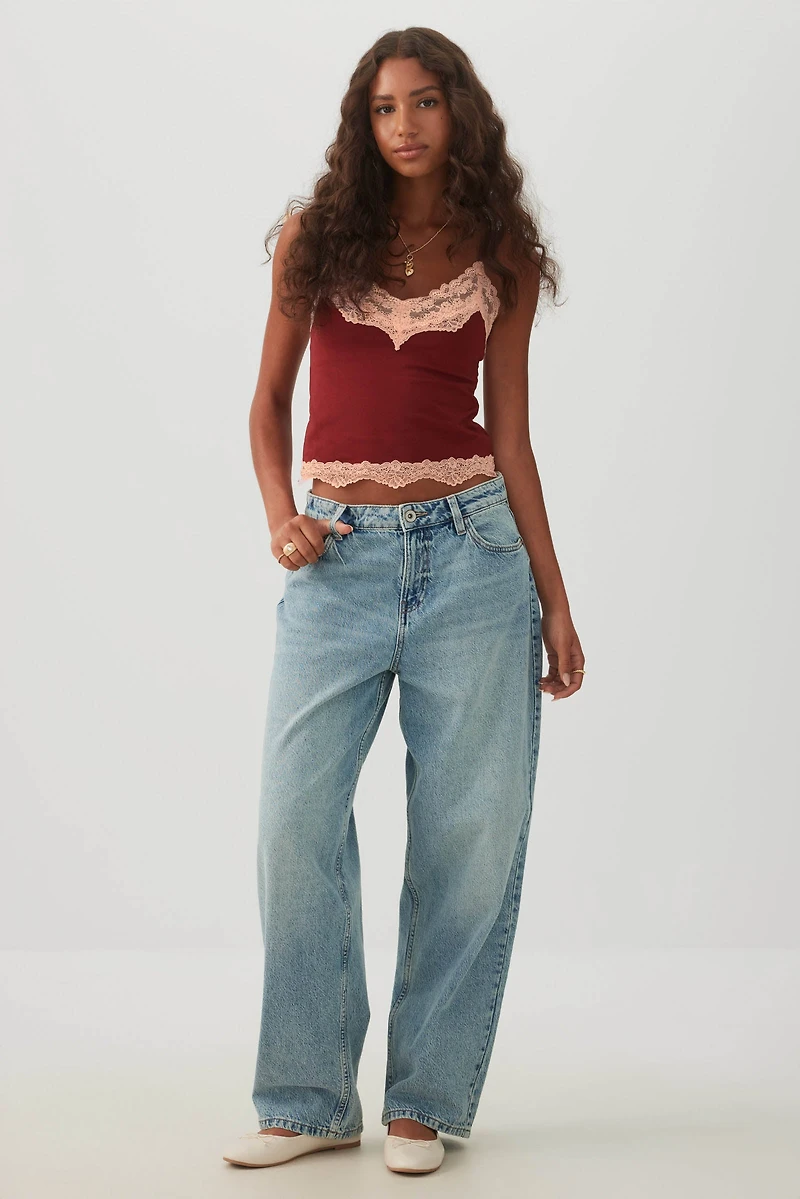 Camisole col V à bordure dentelle