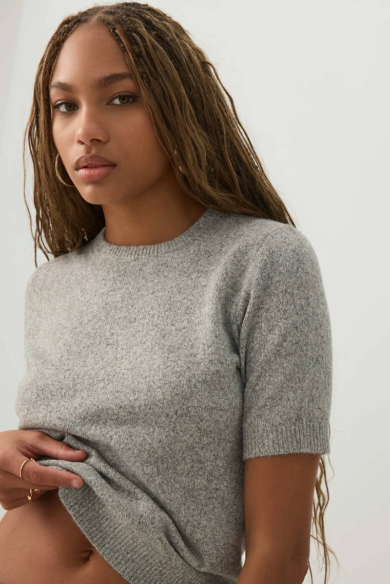 Short Sleeve Crew Neck Sweater