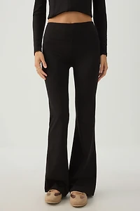 MADESOFT™ Sculpt Flared Leggings