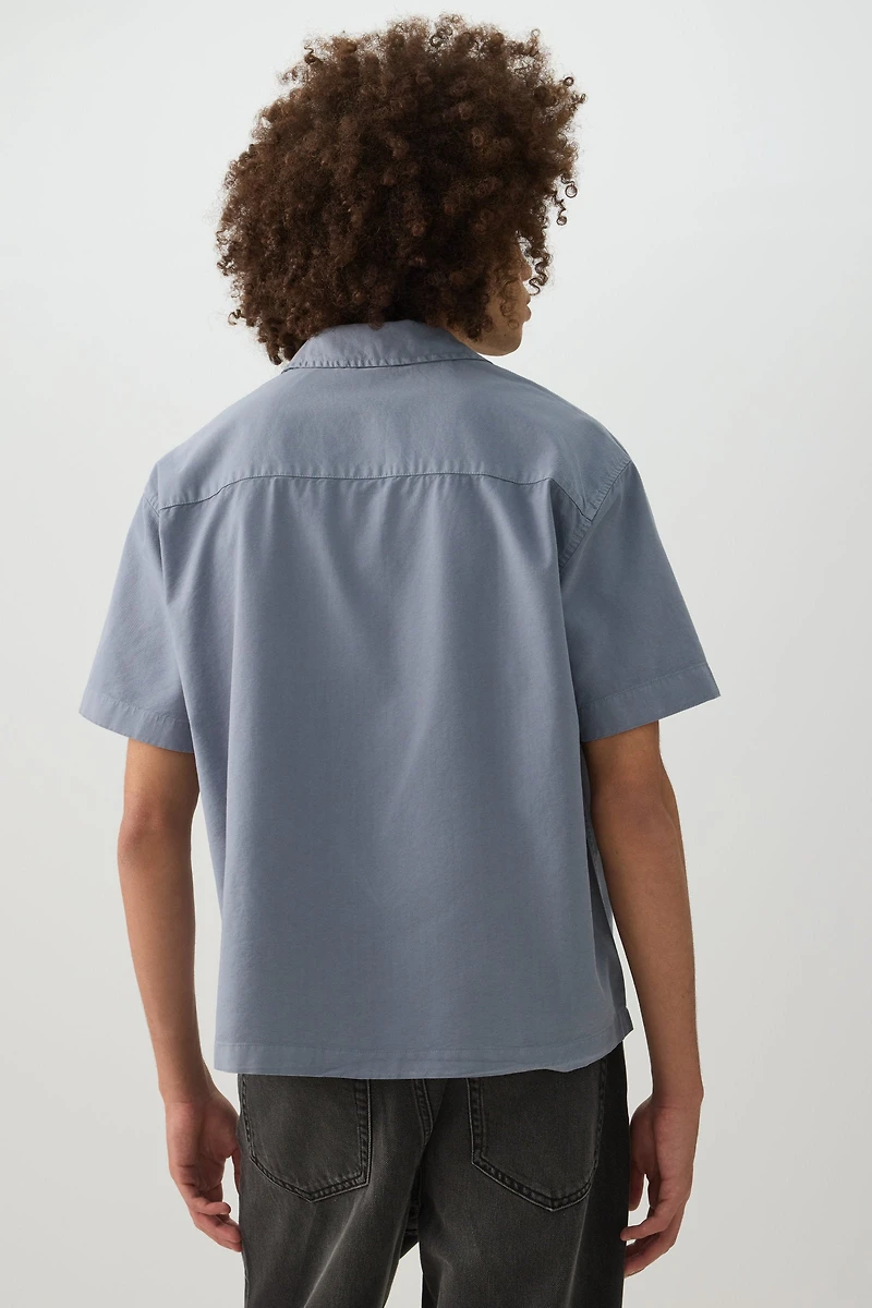 Chemise coupe carrée à manches courtes