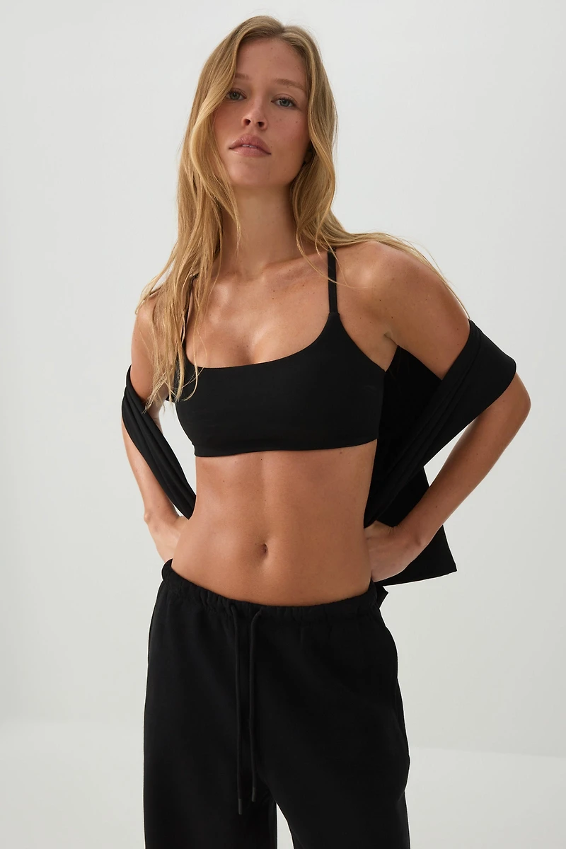 camactive™ Sport Bra with Adjustable Straps
