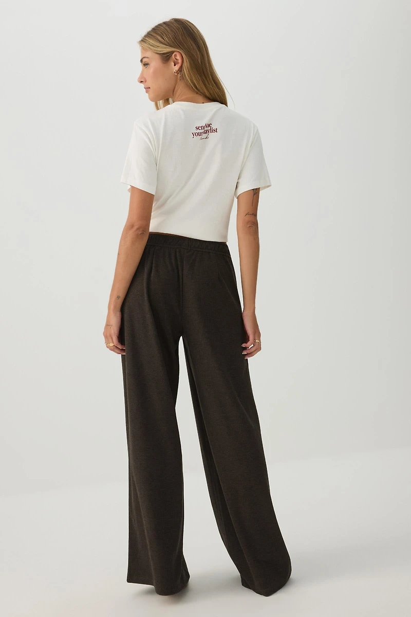 Pantalon en tricot à jambe large avec plis