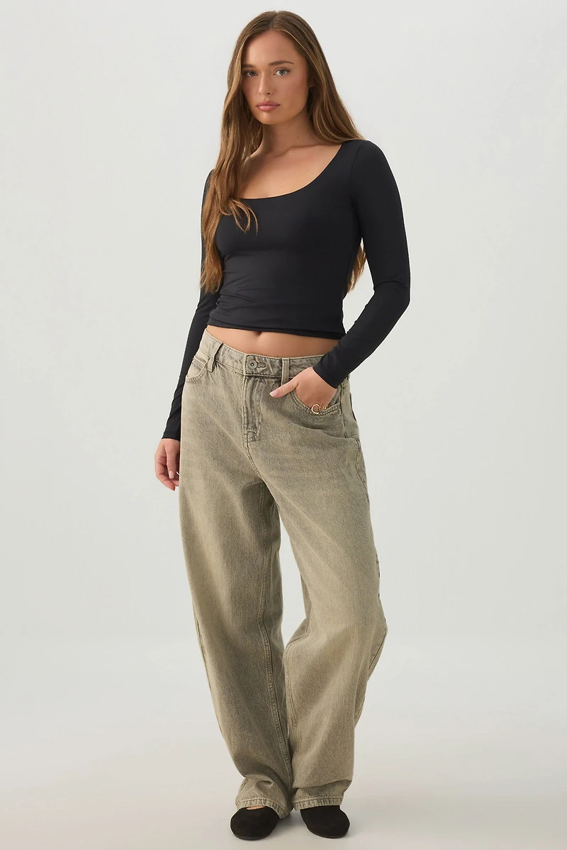 Scoop Neck Long Sleeve Top