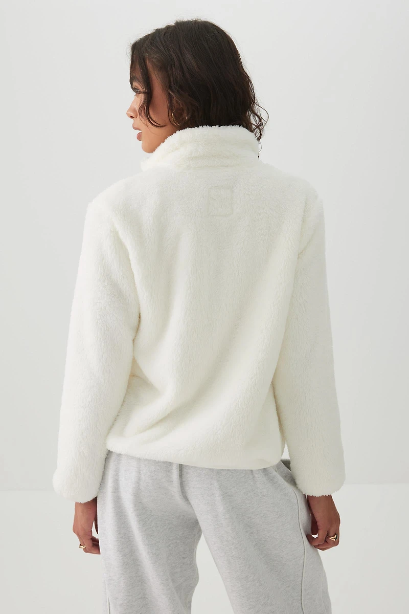 Manteau à glissière en sherpa duveteux