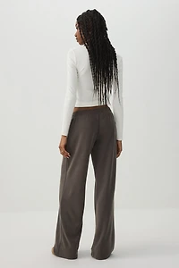 Pantalon à jambe large façon néoprène