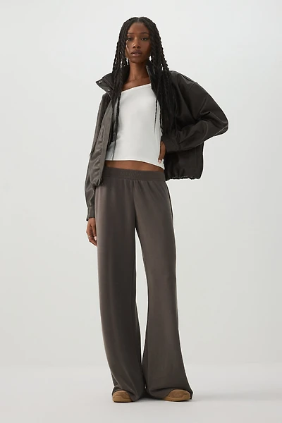 Pantalon à jambe large façon néoprène