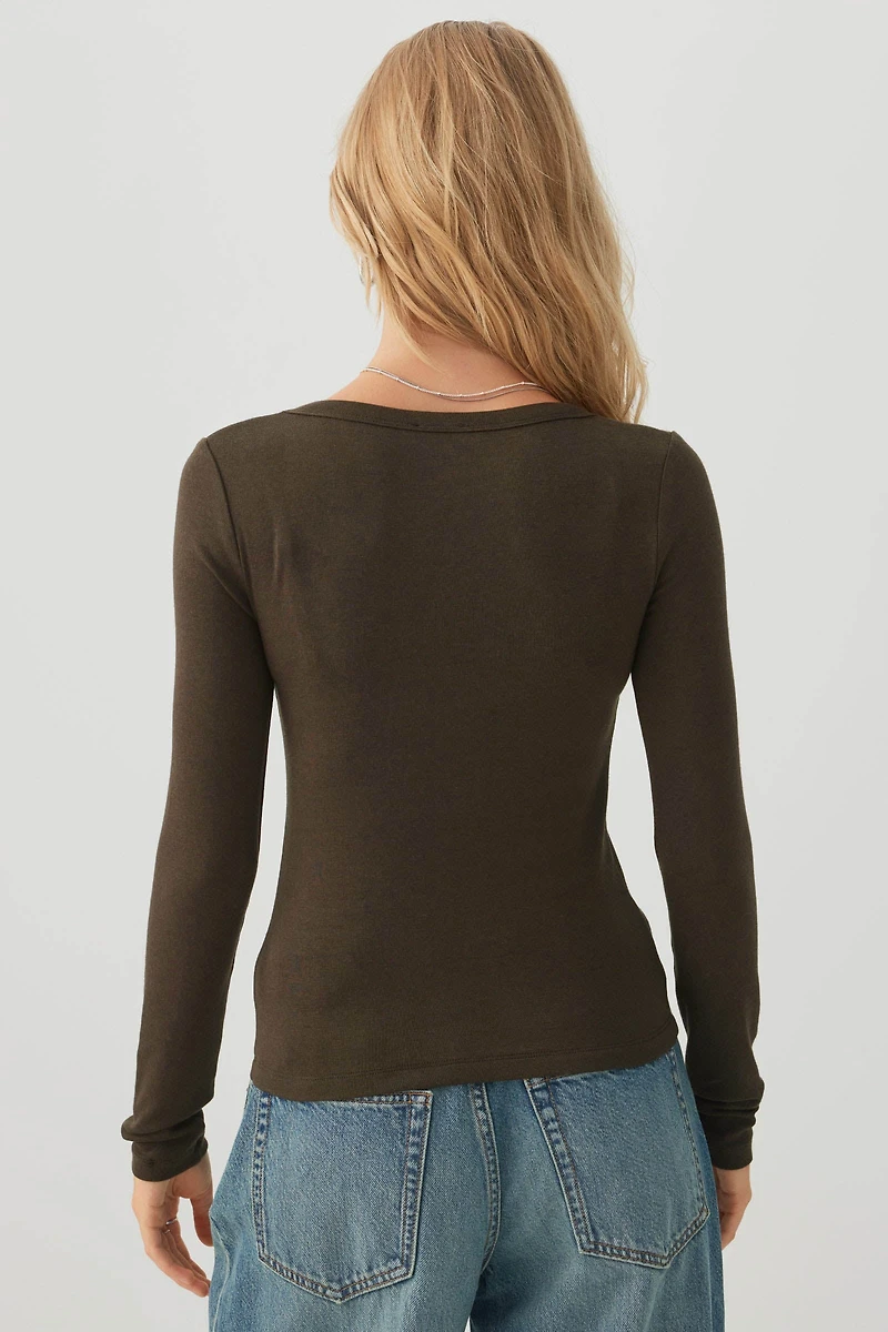 Fine Rib Short Scoop Neck Top