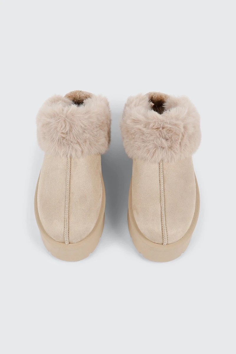 Mules en faux mouton