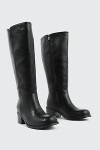 Bottes hauteur genou à bout carré en faux cuir