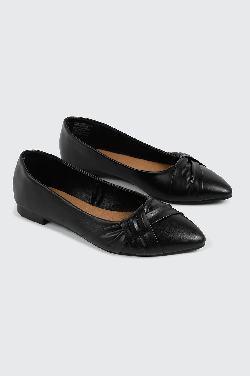 Pleated Pointed Toe Flats