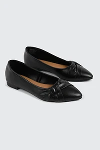 Pleated Pointed Toe Flats