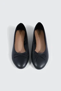 Ballerines à bout rond avec boucle
