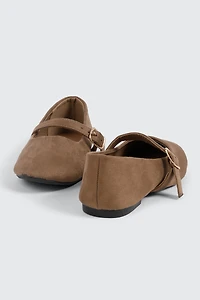Pointy Toe Flats