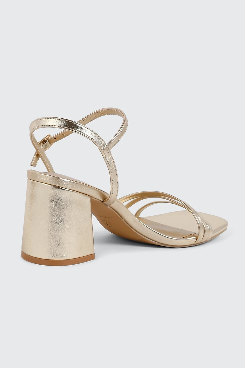 Square Toe Block Heel Sandals