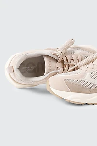 camactive™ Jogger Sneakers