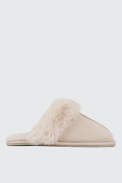 Pantoufles en fausse fourrure
