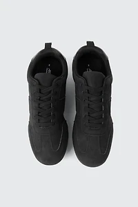 Tennis Shoes