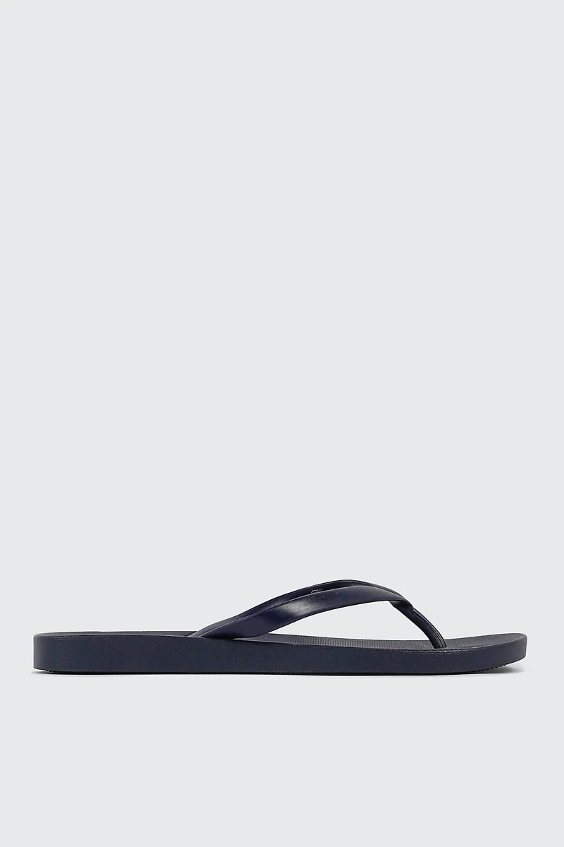 Solid Flip Flops