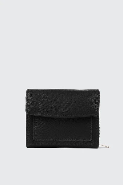 Pebbled Wallet