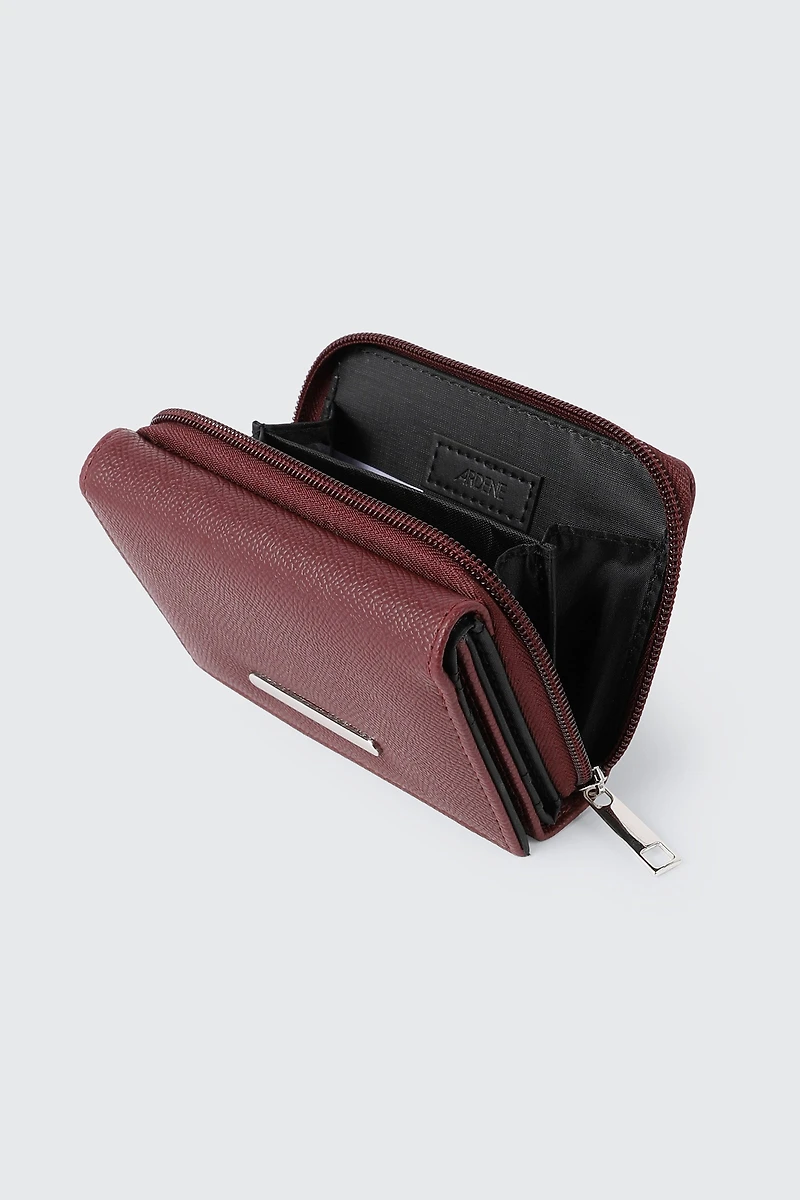Snap Closure Wallet