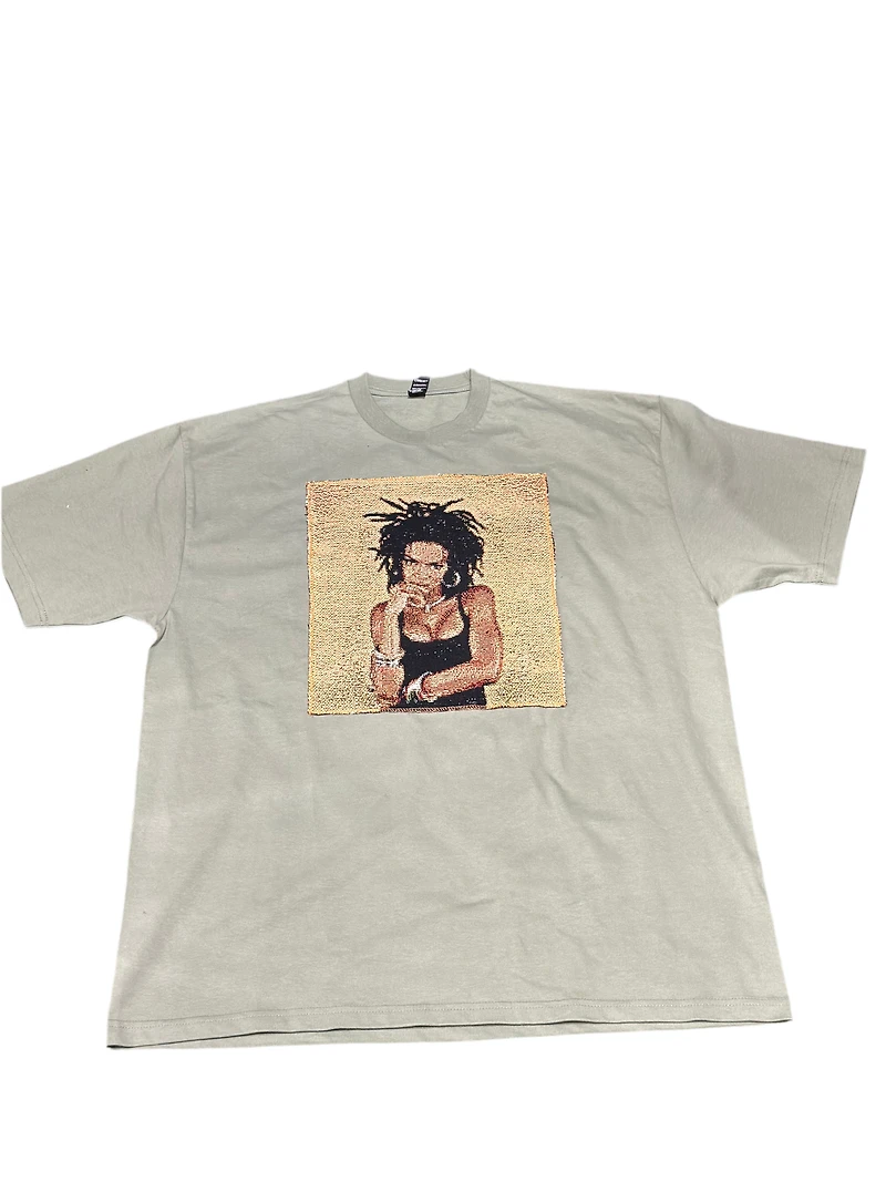 ANGEL GENTLE: LAURYN HILL TAPESTRY GRAPHIC TEE