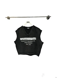 8586 Anniversary Sleeveless VEST