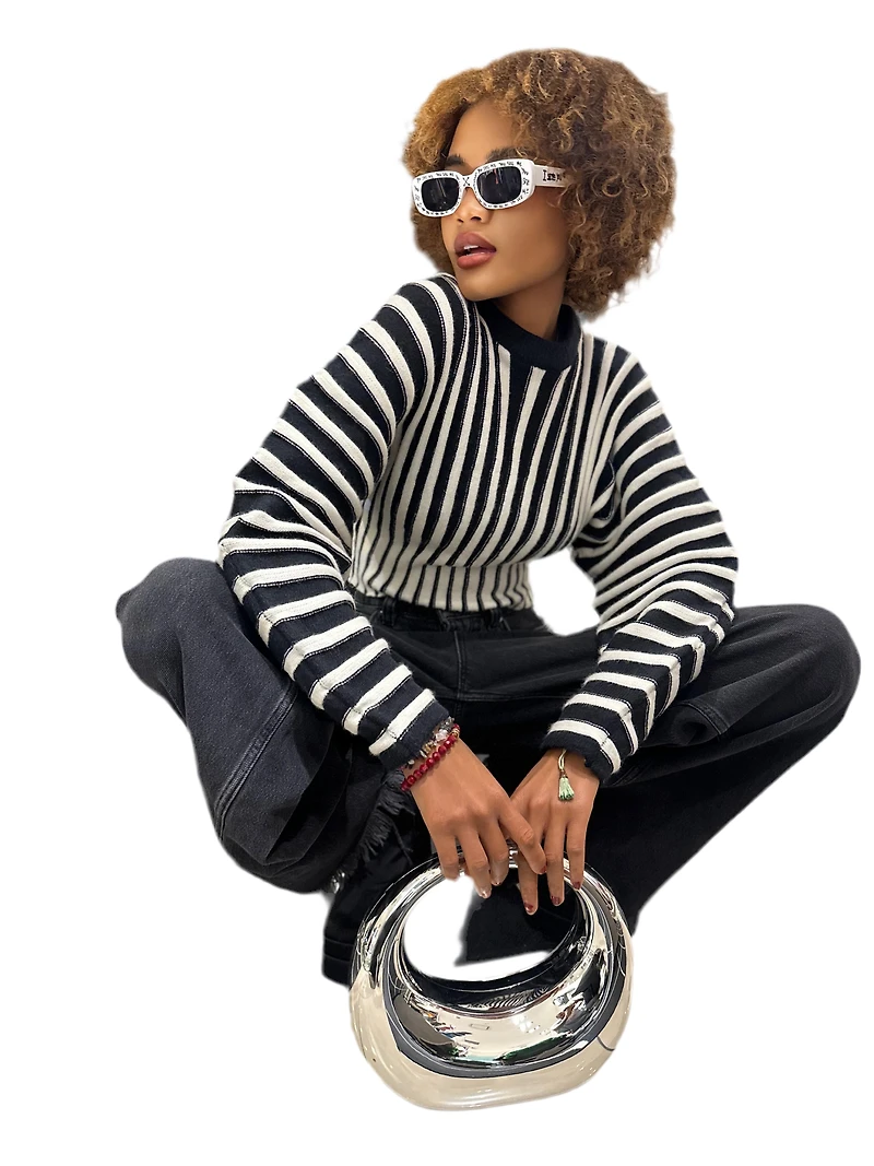 BEULAH: STRIPED BLACK/WHITE SWEATER