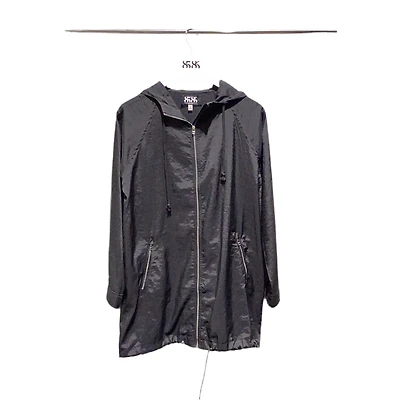 8586: OVERSIZED ZIP UP WINDBREAKER WITH DRAWSTRING